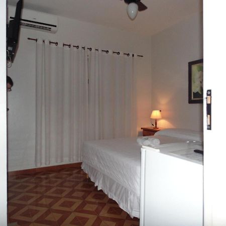 Casarao Hotel Brotas Buitenkant foto